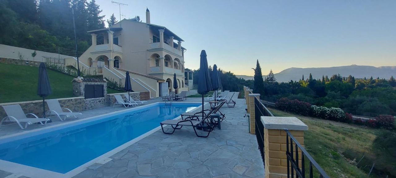 Bosco Verde Corfu Apartments 고우비아 외부 사진