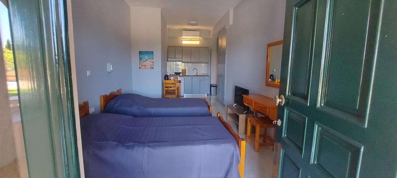 Bosco Verde Corfu Apartments 고우비아 외부 사진